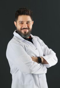 Dr. Öğr. Üyesi Bora Akat